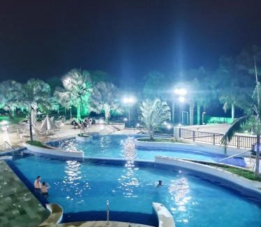Caldas Novas Apartment | Relaxing Seasonal Apartment in Caldas Novas with Pool