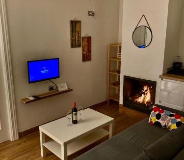 Pinos Genil Apartment | Budget-Friendly Stay at Apartamento del Río - Rated 9.5/10