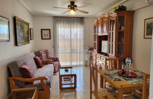 Torrevieja Apartment | Comfortable Stay at Apartamento del Sur with Pool Access
