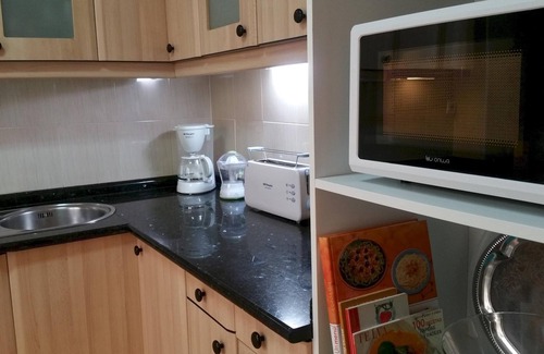 Toledo City Center Apartment | Deluxe Apartment at Cason del Corpus: Family-Friendly Getaway
