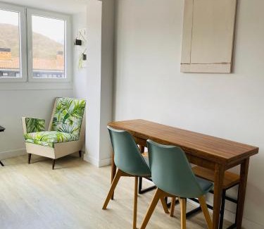 San Sebastian Apartment | Ideal Family Retreat: Apartamento Donostia San Sebastian