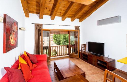 Valderrobres Apartment | Exclusive Duplex Apartment Puente de Piedra - Rated 9.4/10