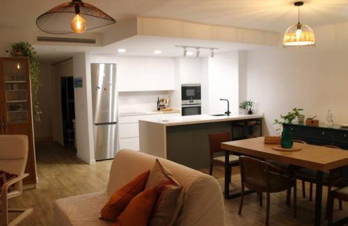 Diputacion de Cartagena Casco Apartment | Guest Favorite: Apartamento Duque33 with Family-Friendly Vibe