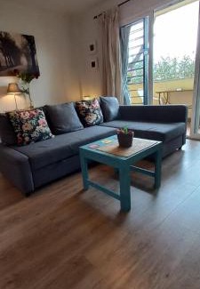 Mairena del Aljarafe Apartment | Ideal Retreat at Ciudad Expo with Pool & Dining Options