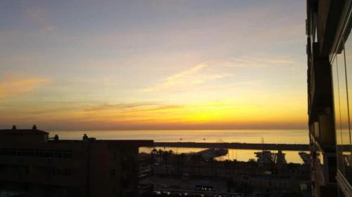 Fuengirola City Centre Apartment | Oceanfront Apartment El Albero at Hotel PYR - Beachside Escape