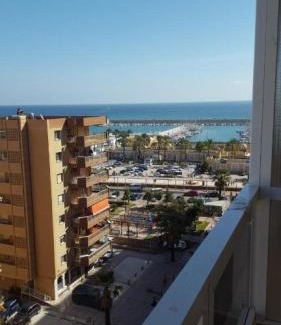 Fuengirola City Centre Apartment | Oceanfront Apartment El Albero at Hotel PYR - Beachside Escape