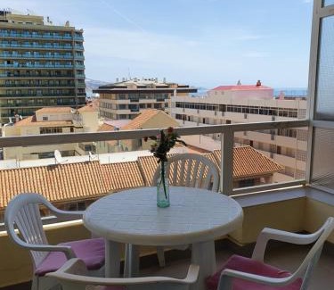 Fuengirola City Centre Apartment | Oceanfront Apartment El Albero at Hotel PYR - Beachside Escape