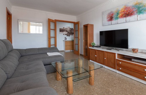 Teatinos House | APARTAMENTO EL CONSUL MALAGA - ADULTS ONLY - Fantastic apartment with shared pool and free