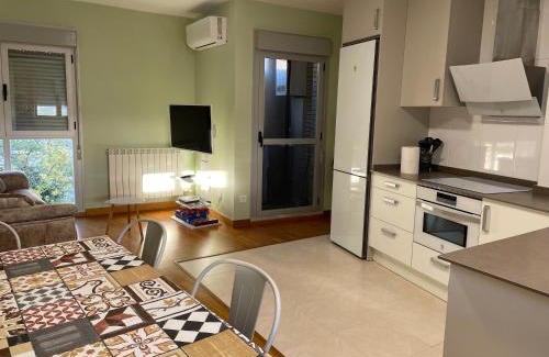 Arguedas Apartment | Family-Friendly Retreat at El Estrecho de Arguedas