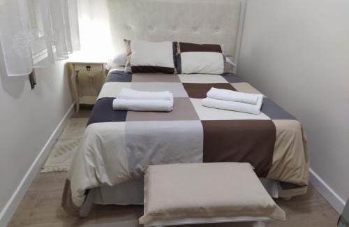La Guardia Apartment | Highly Rated Apartamento El Nido: Family & Pet-Friendly Stay