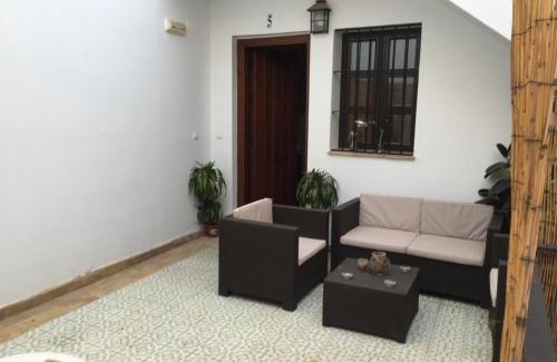 Ecija Apartment | Cozy El Salón Apartment: Top-Rated and Family Friendly