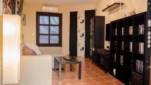 Ecija Apartment | Cozy El Salón Apartment: Top-Rated and Family Friendly