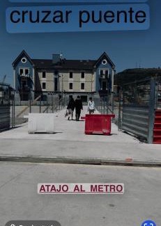Deustuko San Pedro-Erribera Apartment | Pet-Friendly Getaway at El Toisón de Oro 22 - Top Rated!