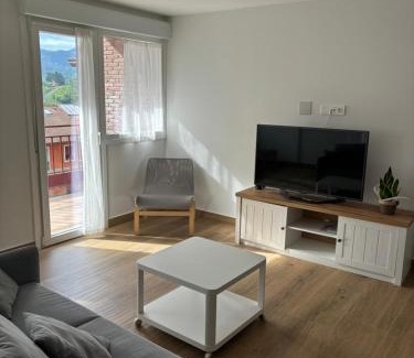 Hernani Apartment | Child-Friendly Retreat at Apartamento Elkano 1 - Rated 9.8