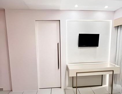 Fortaleza House | Oceanfront Retreat at Praia de Iracema - 4-Star Comfort