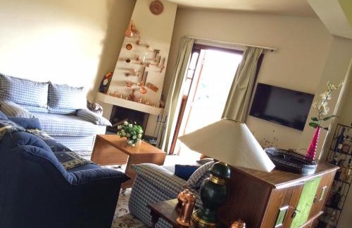 Alto do Capivari Apartment | Pet-Friendly Apartment in Campos do Jordão with Pool & Spa
