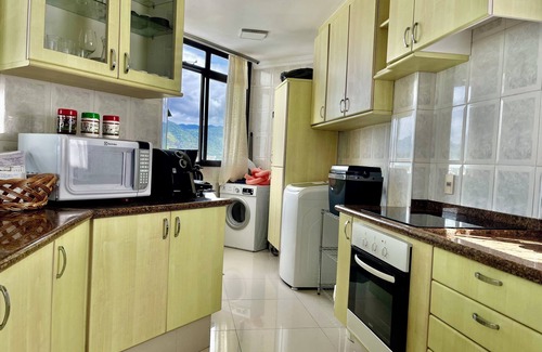 Martim de Sa Apartment | Beachfront Apartment in Caraguatatuba with Pool & Spa