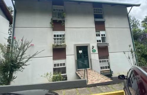 Nova Friburgo Apartment | Apartamento em condomínio familiar com espaço de lazer