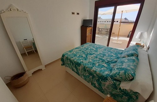 Aguilas Apartment | Inviting Águilas Apartment with Pool and Ocean Views