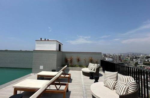 Barranco Apartment | Cozy Apartment in Barranco with Pool & Family Amenities