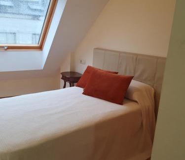 Boiro Apartment | Seaside Apartment in Boiro with Private Beach Access