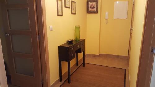 Boiro Apartment | Seaside Apartment in Boiro with Private Beach Access