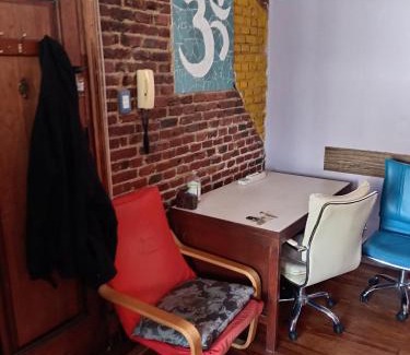Ciudad Vieja Apartment | Child-Friendly Apartment in the Heart of Tourist Hub