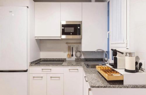 Logrono City Centre Apartment | Family-Friendly Apartment in Colón - Logroño, Rated 9.2