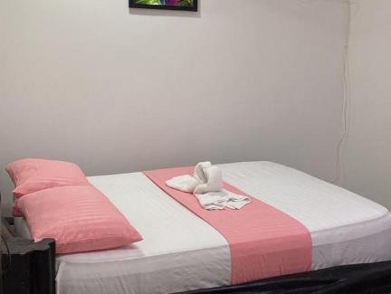 Puerto Triunfo Apartment | Pet-Friendly Apartment in Doradal, Just 12 Minutes from Nápoles