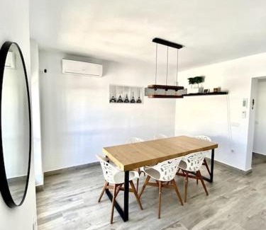 San Fernando Apartment | Central San Fernando Cadiz Apartment - Guest Rated 9.8/10