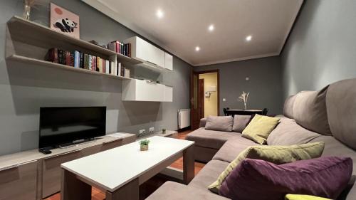Santona Apartment | Prime Central Santoña Apartment with Child-Friendly Amenities