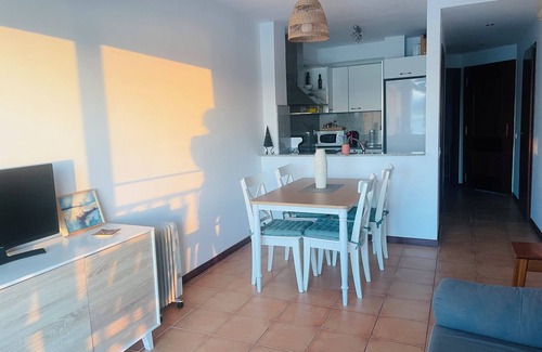L'Eucaliptus Apartment | Central Ebro Delta Apartment: Family-Friendly Getaway
