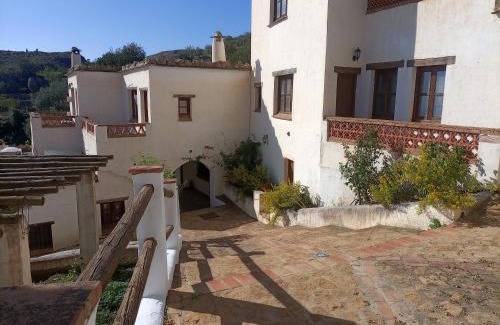 Alpujarra De La Sierra Apartment | Family-Friendly Apartment in El Golco for Memorable Stays