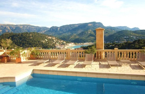 Soller Apartment | Idyllic Sóller Apartment with Private Terrace & Ocean Views