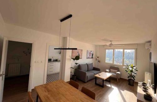 Genil Apartment | Exceptional Child-Friendly Apartment in Granada - Rated 9.5