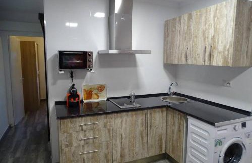 Els Griells Apartment | Beachside Apartment in L'estartit with Pool and Ocean View