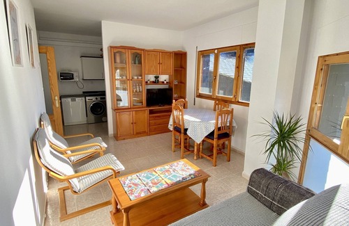 Biescas Apartment | Mountain Apartment with Pool, Tennis Court & Wifi Access