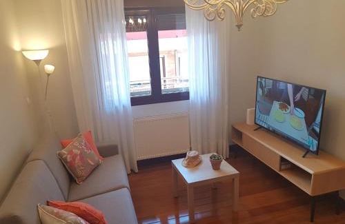 Algorta Apartment | Beachfront Apartment with Private Parking & Child-Friendly