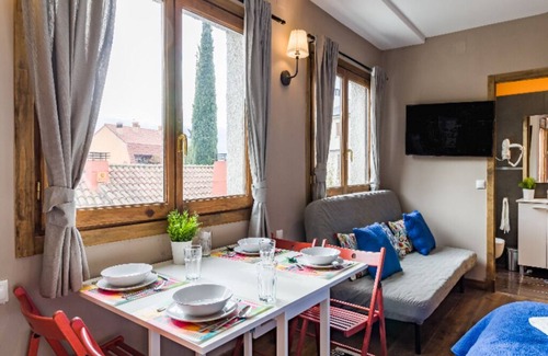 Navacerrada Apartment | Central Navacerrada Apartment with Spa & Hot Tub Access