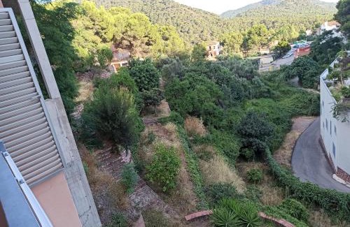 Serra Apartment | Scenic Serra Apartment with Breathtaking Views & Family-Friendly Amenities