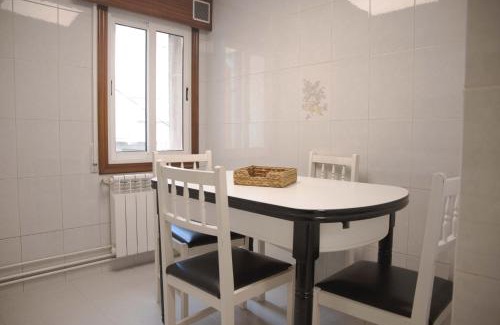 Sigueiro Apartment | Family-Friendly Apartment in Sigüeiro with Top Ratings