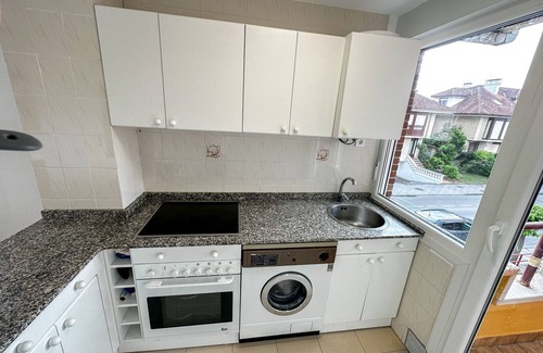 Somo Apartment | Cozy Apartment in Somo Just 300m from the Beach