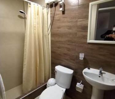 Tacna Apartment | Central Tacna Apartment: Highly Rated & Family Friendly