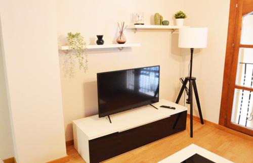 Tarazona Apartment | Top-Rated Pet-Friendly Apartment in Tarazona, Plaza de España