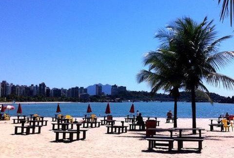 Jardim Camburi Apartment | Oceanfront Apartment Enseada do Suá with Breakfast & Views