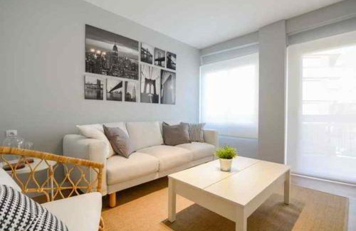 Castello de la Plana Apartment | Modern Apartment in the Heart of Castellón - Pet Friendly