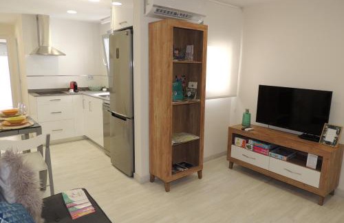 Castello de la Plana Apartment | Family-Friendly Stay at Apartamento La Unión - 9.6/10 Rating