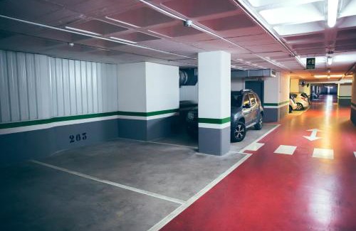 Castello de la Plana Apartment | Discover Centro Castellón Apartment with Parking & High Rating