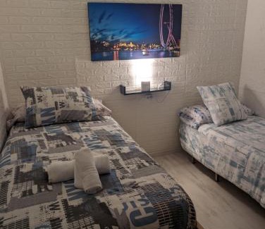 Churriana de la Vega Apartment | Exceptional Family-Friendly Stay at Céntrico Churriana