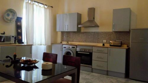 Fregenal de la Sierra Apartment | Family-Friendly Apartamentos JP Fregenal - Rated 9/10